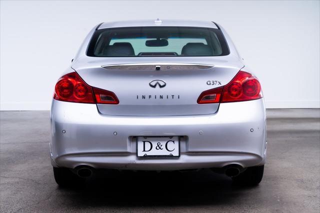2010 INFINITI G37 X