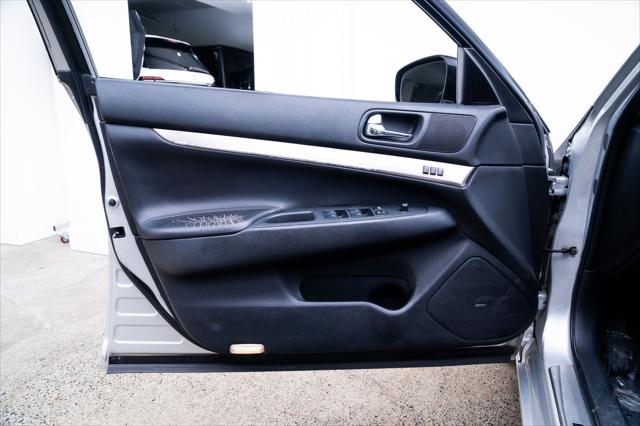 2010 INFINITI G37 X