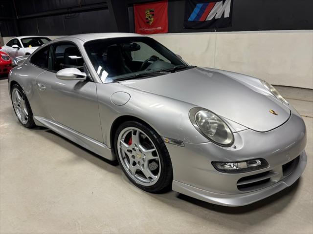 2004 Porsche 911 Carrera 4S