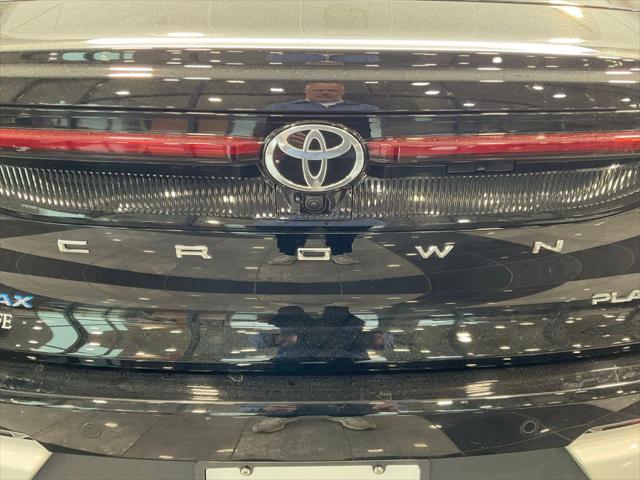 2026 Toyota Crown Platinum