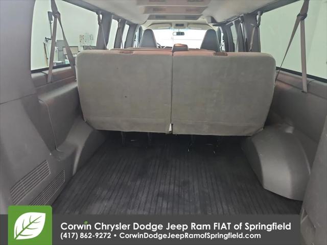 2023 Chevrolet Express Passenger RWD 3500 Extended Wheelbase LS
