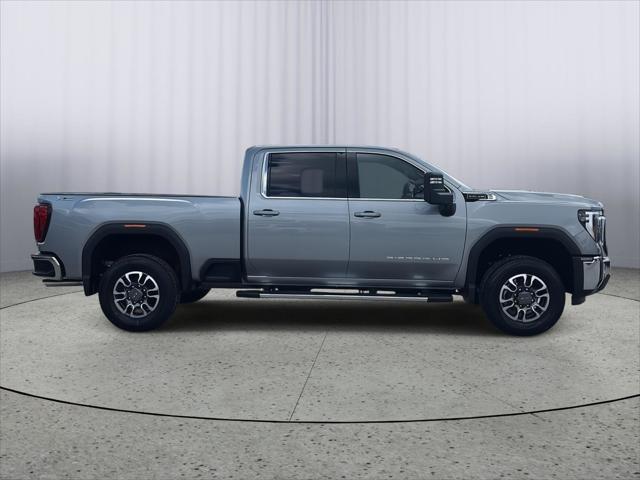 2026 GMC Sierra 2500HD Crew Cab, Standard Bed, SLE, 4WD