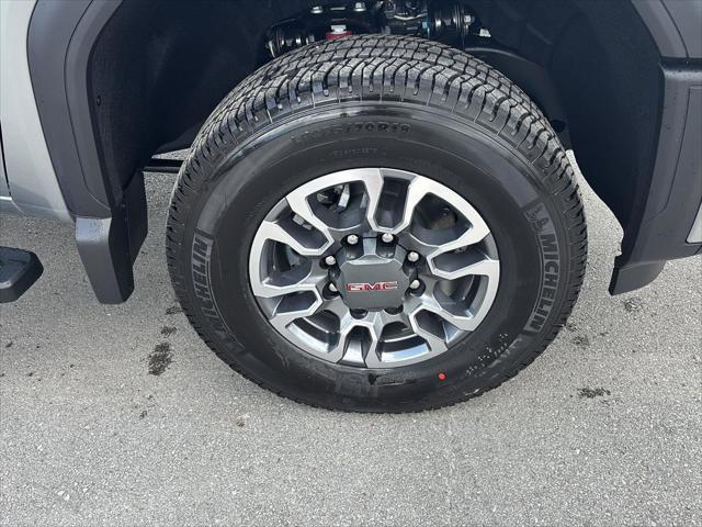 2026 GMC Sierra 2500HD Crew Cab, Standard Bed, SLE, 4WD