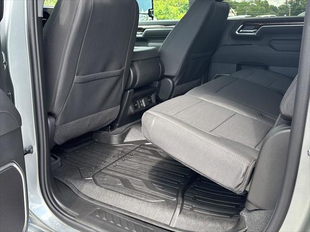 2026 GMC Sierra 2500HD Crew Cab, Standard Bed, SLE, 4WD