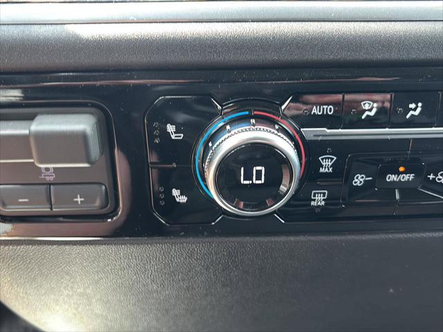 2026 GMC Sierra 2500HD Crew Cab, Standard Bed, SLE, 4WD