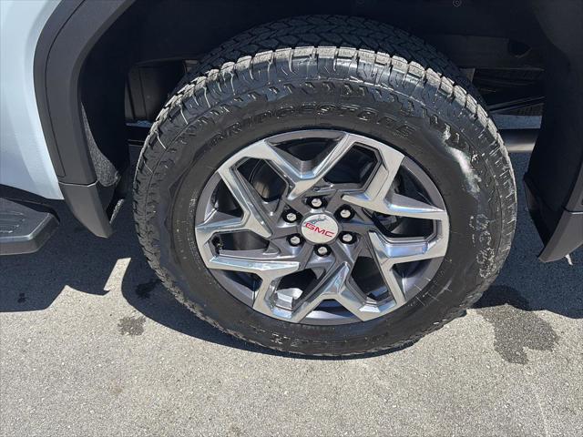 2026 GMC Sierra 1500 Crew Cab, Short Bed, SLT, 4WD
