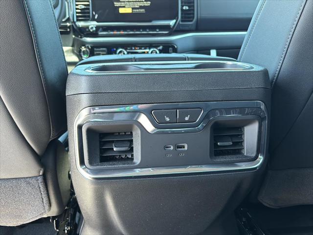 2026 GMC Sierra 1500 Crew Cab, Short Bed, SLT, 4WD