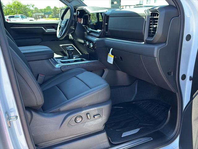 2026 GMC Sierra 1500 Crew Cab, Short Bed, SLT, 4WD
