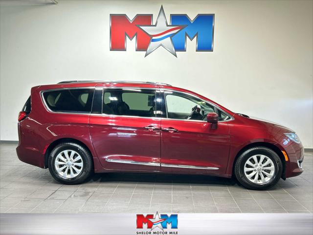 2019 Chrysler Pacifica Touring L for sale in Christiansburg, VA