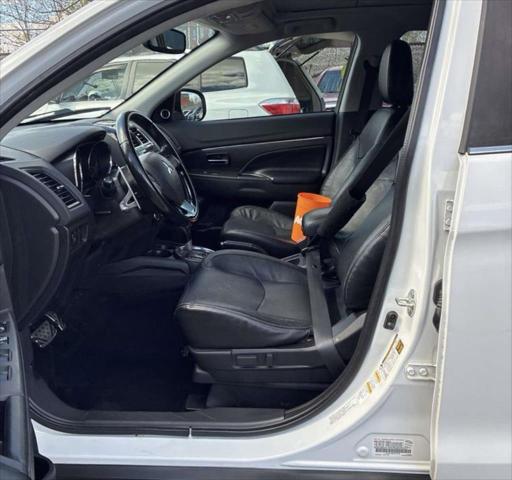2016 Mitsubishi Outlander Sport 2.4 GT