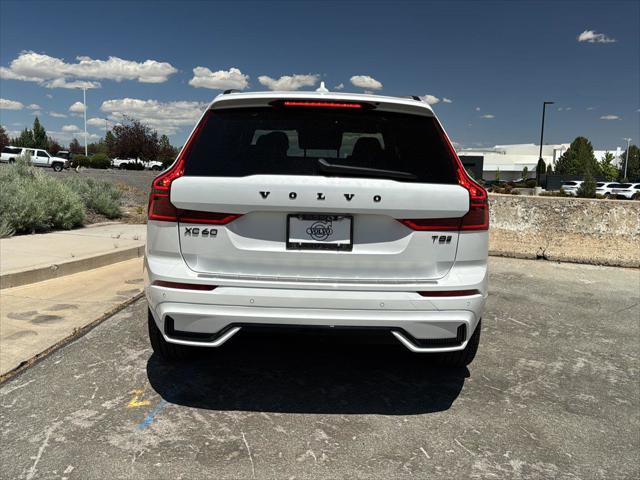 2026 Volvo XC60 Plug-In Hybrid Black Edition Ultra, T8 AWD Electric/Gasoline, Dark