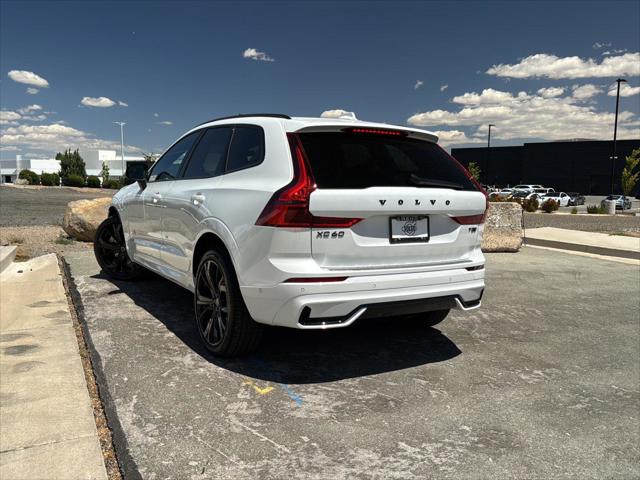 2026 Volvo XC60 Plug-In Hybrid Black Edition Ultra, T8 AWD Electric/Gasoline, Dark