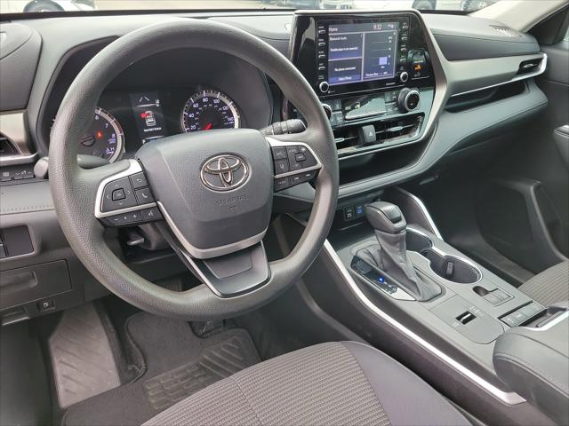 2022 Toyota Highlander L