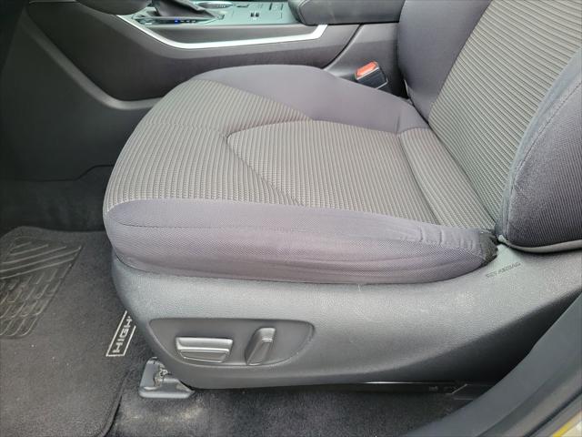 2022 Toyota Highlander L