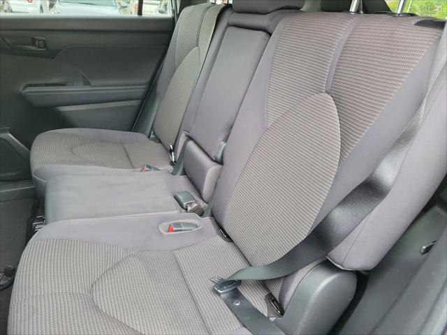 2022 Toyota Highlander L