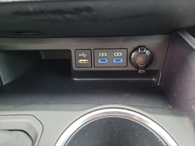 2022 Toyota Highlander L