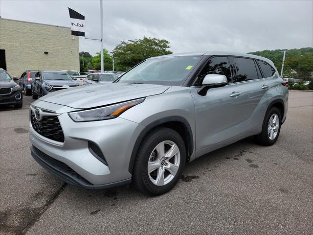 2022 Toyota Highlander L