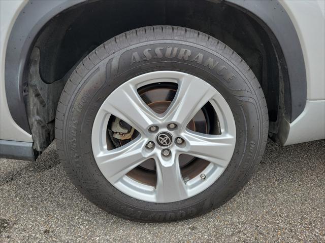 2022 Toyota Highlander L