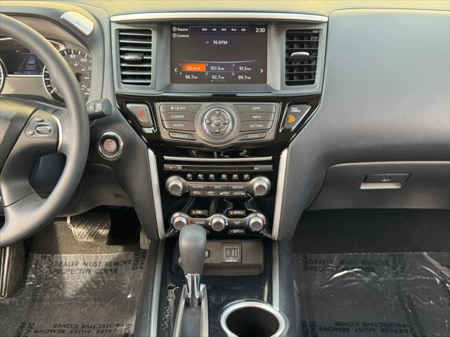 2020 Nissan Pathfinder S 2WD