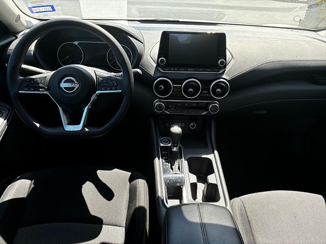 2024 Nissan Sentra SV Xtronic CVT