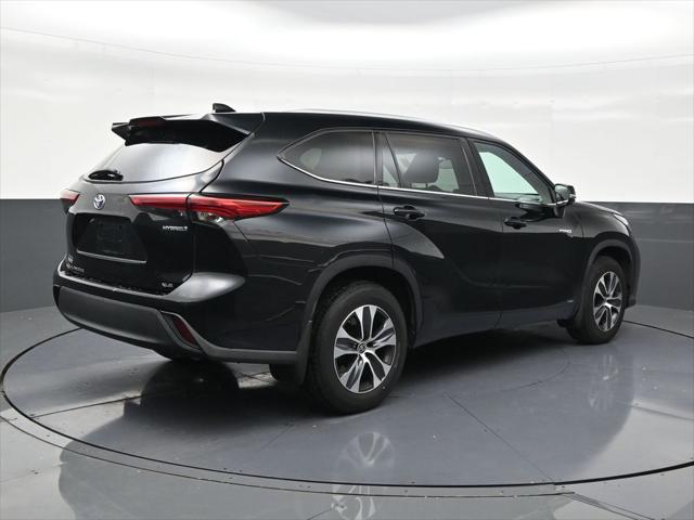2021 Toyota Highlander Hybrid XLE