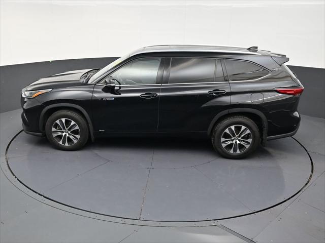 2021 Toyota Highlander Hybrid XLE