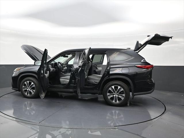 2021 Toyota Highlander Hybrid XLE