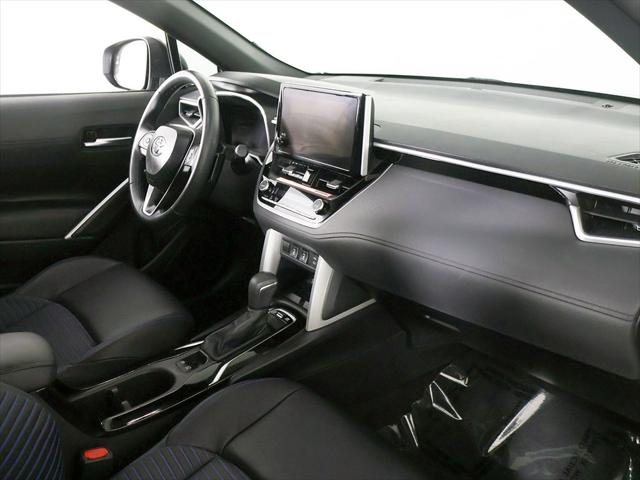 2025 Toyota Corolla Cross Hybrid XSE