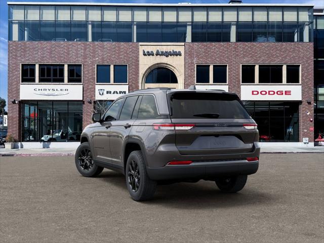 2026 Jeep Grand Cherokee Altitude 4x4