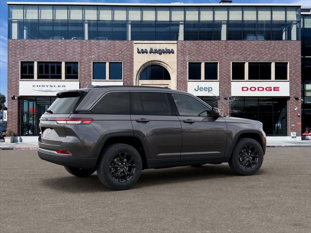 2026 Jeep Grand Cherokee Altitude 4x4