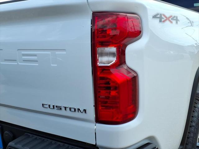 2026 Chevrolet Silverado 2500HD Crew Cab, Standard Bed, WT, 4WD