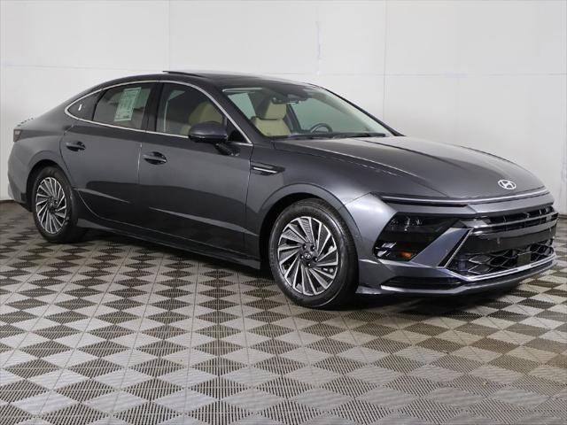 2025 Hyundai Sonata Hybrid Limited