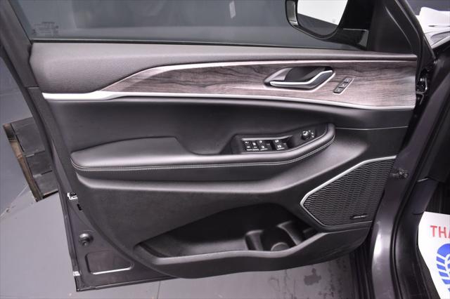 2022 Jeep Grand Cherokee Limited 4x4