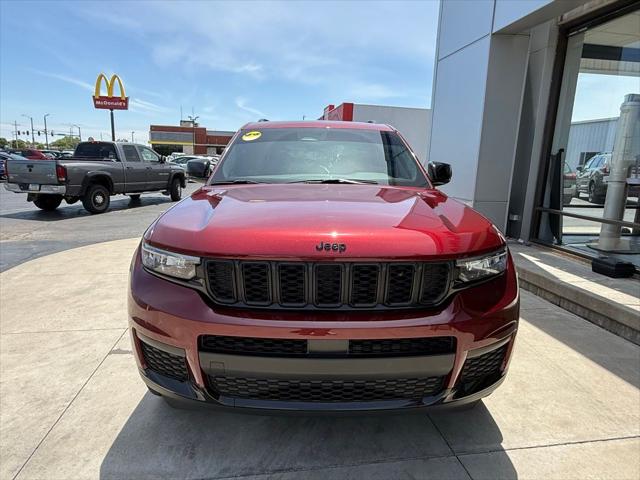 2023 Jeep Grand Cherokee L Altitude 4x4