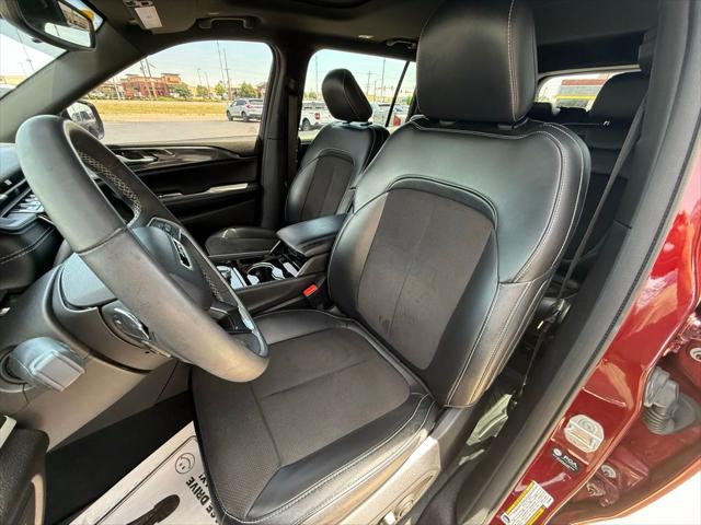 2023 Jeep Grand Cherokee L Altitude 4x4