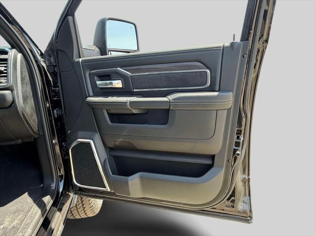 2026 Ram 2500 Laramie Crew Cab 4x4 64 Box