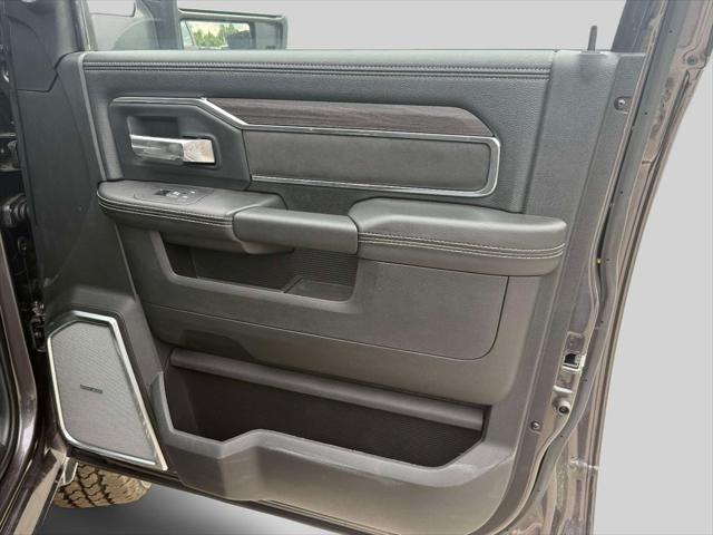 2026 Ram 2500 Laramie Crew Cab 4x4 64 Box