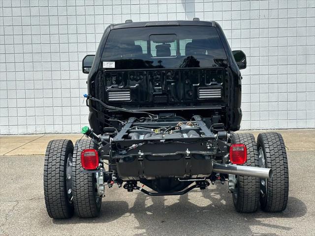 2026 Ford F-550 LARIAT