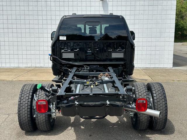 2026 Ford F-550 LARIAT