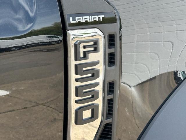 2026 Ford F-550 LARIAT