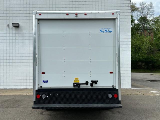 2027 Ford E-Series Cutaway Base