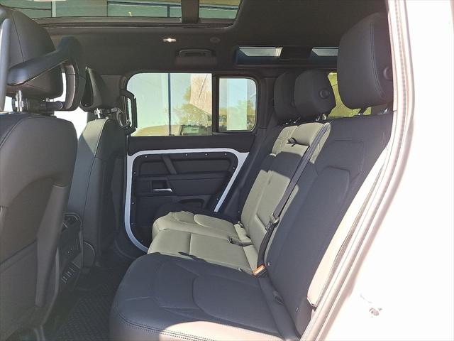 2026 Land Rover Defender P300 S