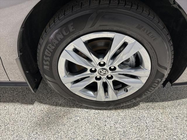 2023 Toyota Sienna Limited