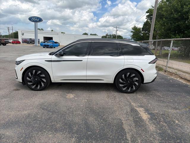 2024 Lincoln Nautilus Black Label