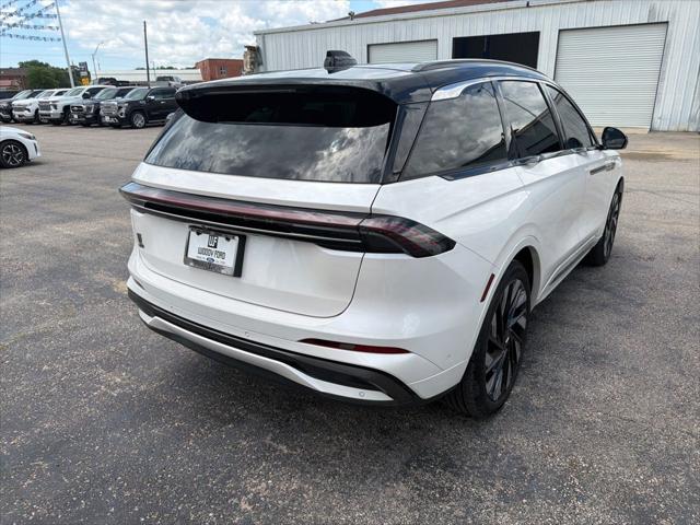2024 Lincoln Nautilus Black Label