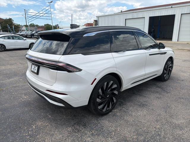 2024 Lincoln Nautilus Black Label