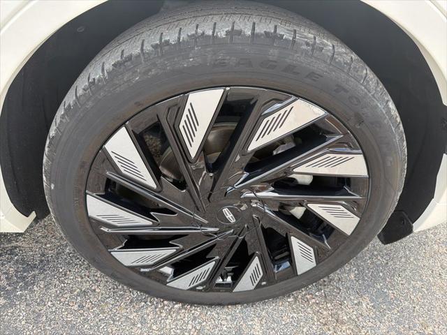 2024 Lincoln Nautilus Black Label