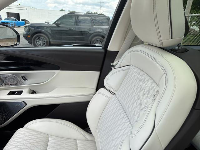 2024 Lincoln Nautilus Black Label