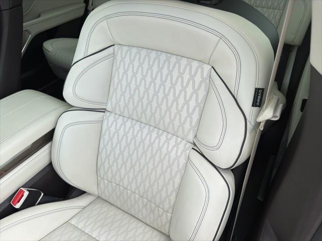 2024 Lincoln Nautilus Black Label