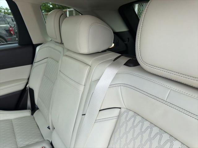 2024 Lincoln Nautilus Black Label